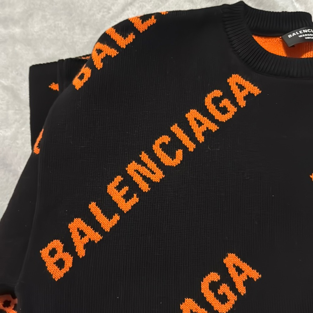 Balenciaga oversized logo sweater - Unisex - Orange & Black